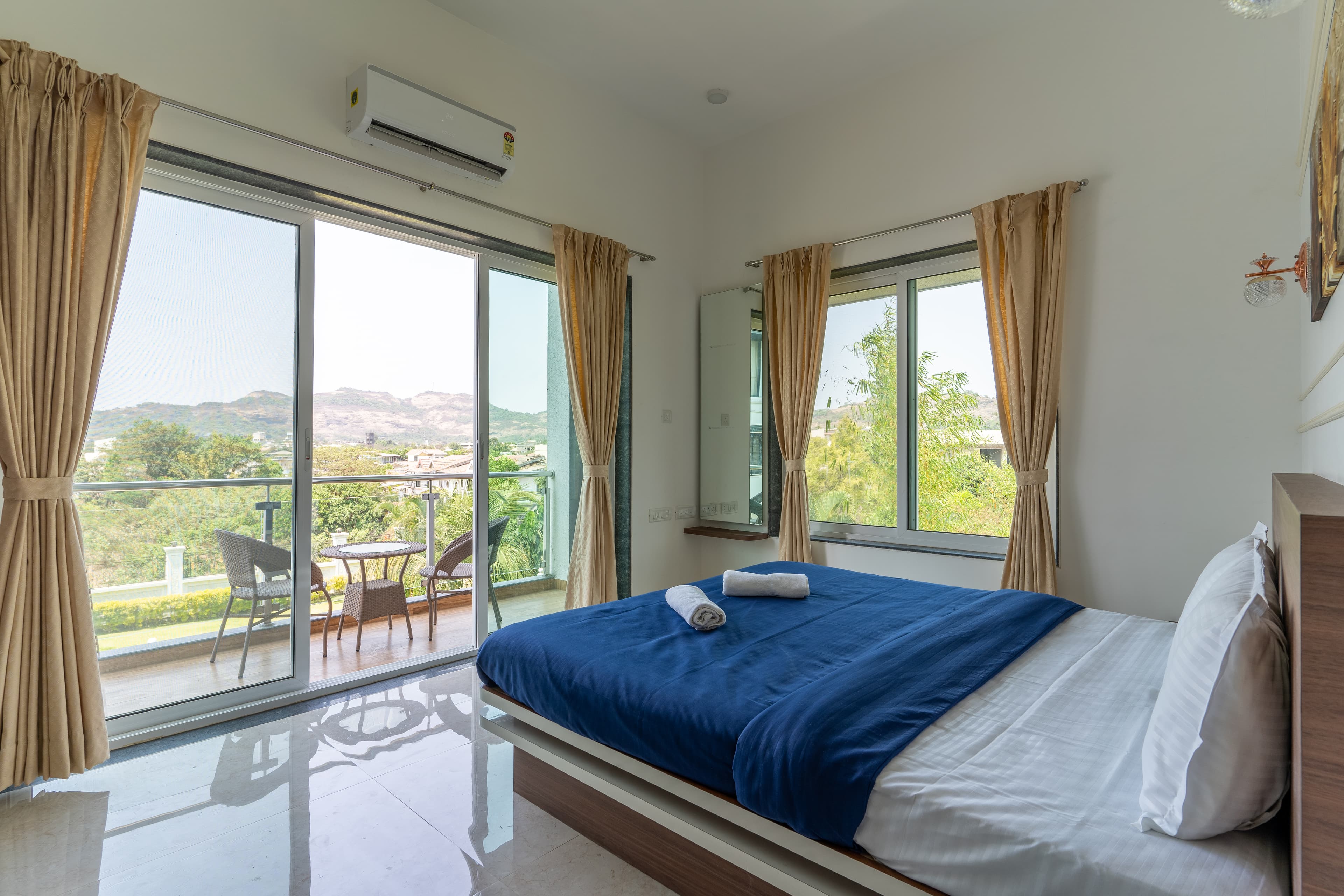 Bedroom2